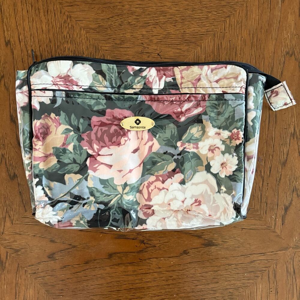 Vintage Samsonite floral makeup bag with clear vinyl cover
